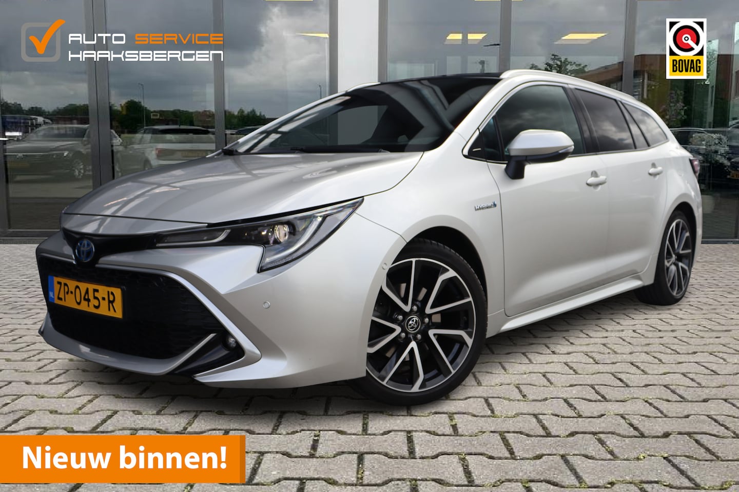 Toyota Corolla Touring Sports - 2.0 Hybrid Premium | Pano | Camera | ACC | - AutoWereld.nl