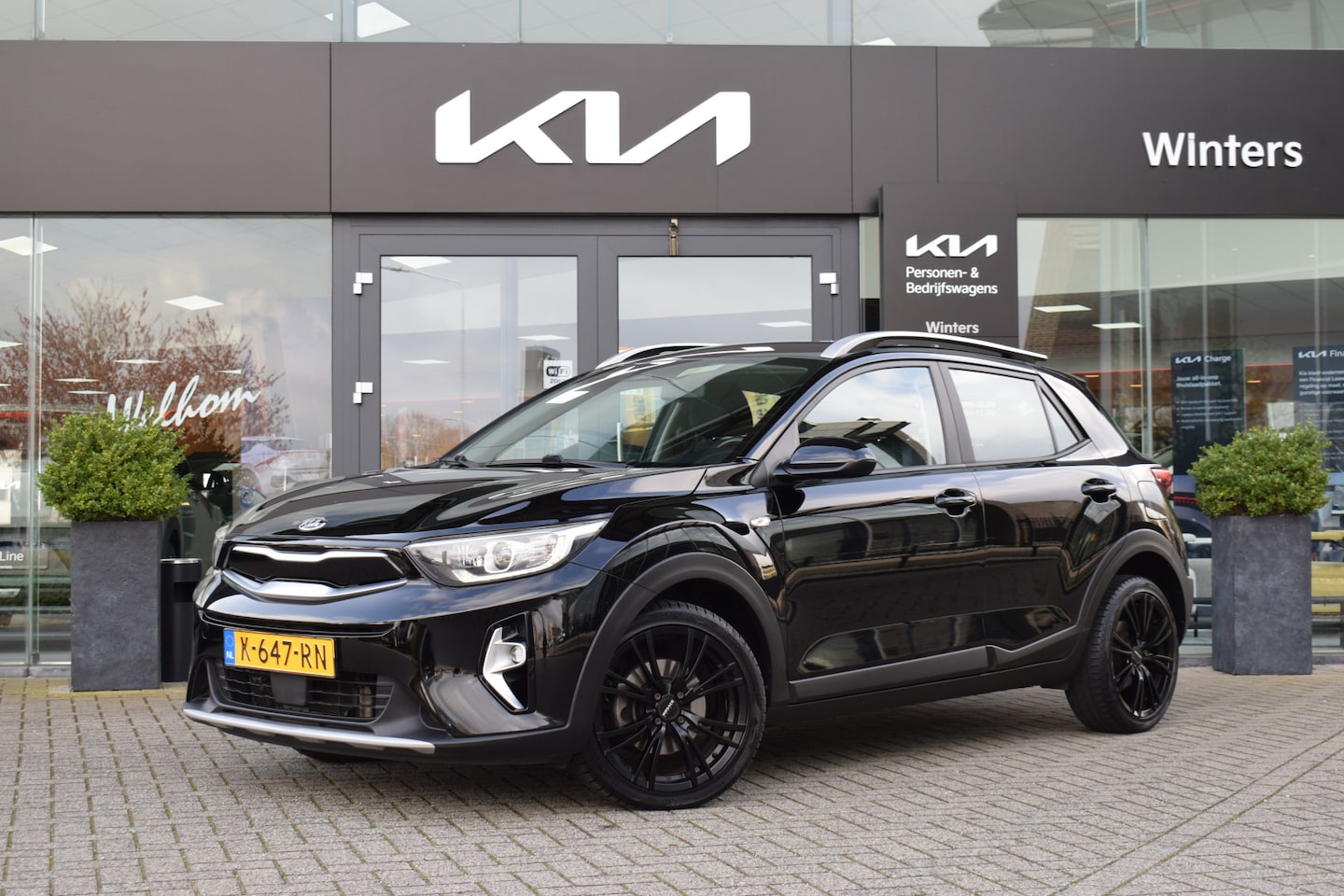 Kia Stonic - 1.0 T-GDi MHEV DynamicLine | Navigatie | Camera | Sensoren | Climate + Cruise Control | To - AutoWereld.nl