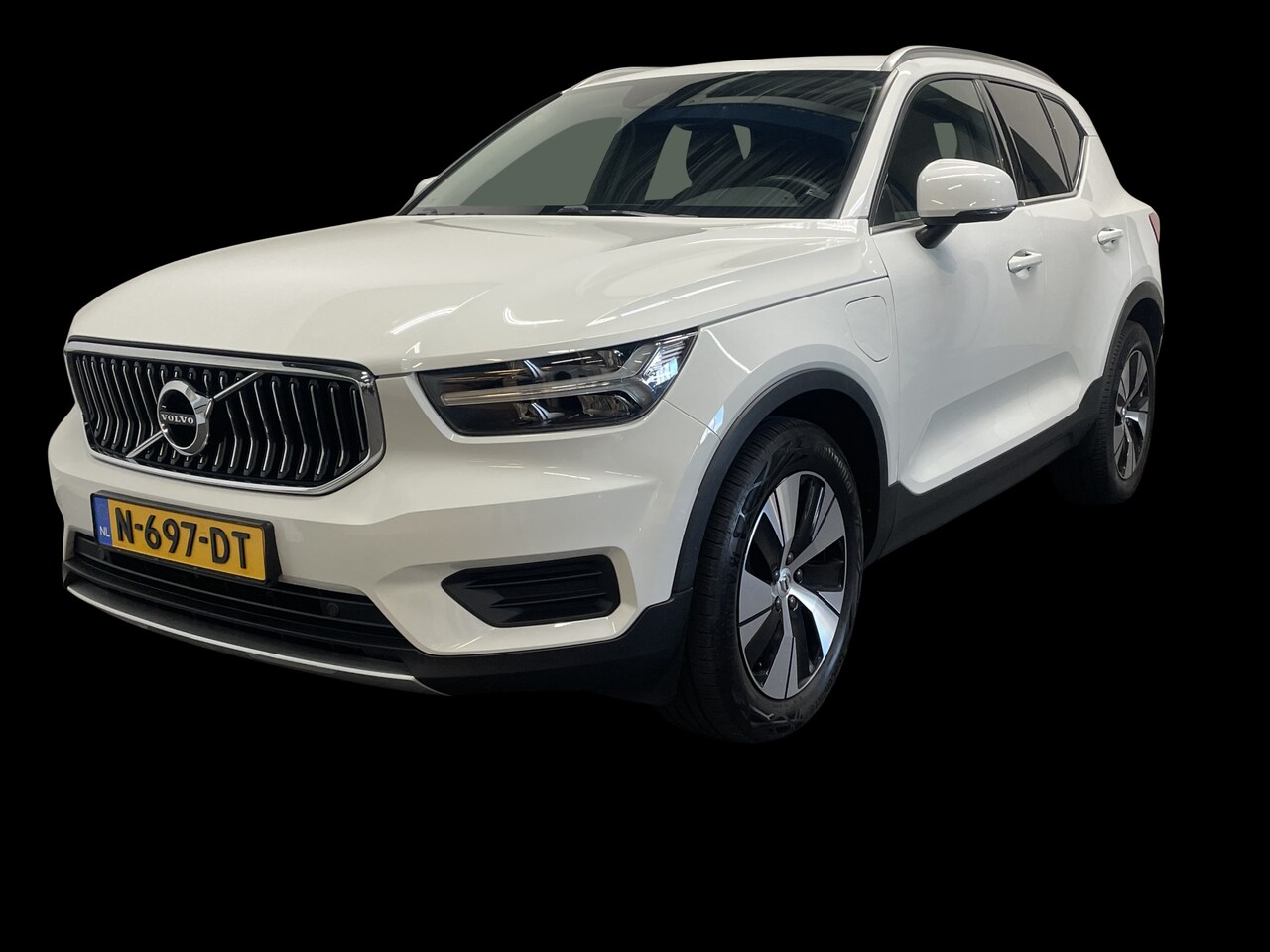 Volvo XC40 - T4 AUT7 Hybride Expression Airco/ Navi/ Apple Android auto/ Cruise - AutoWereld.nl