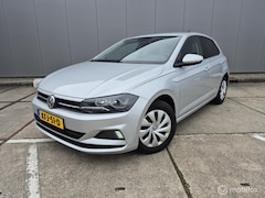 Volkswagen Polo - 1.0 TSI Comfortline Clima / Cruis / App Connect