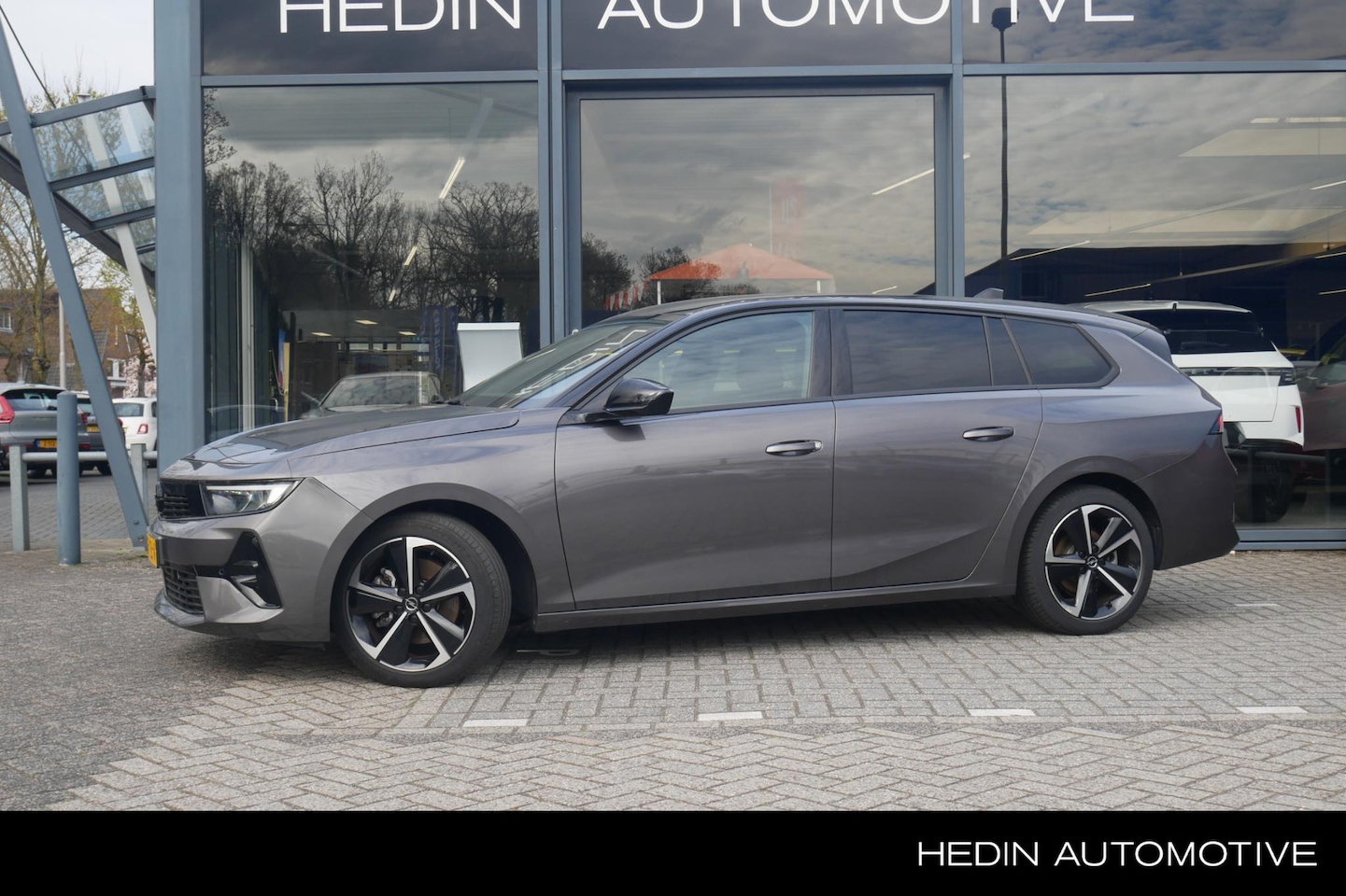 Opel Astra Sports Tourer - 1.2 Turbo 145PK Hybrid GS Aut. | Navigatie | Camera | Stuur/Stoelverw. | Adapt. Cruise | P - AutoWereld.nl