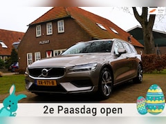 Volvo V60 - 2.0 T5 Momentum Aut. | Virtual | Nette staat | Apple Carplay | Stoelverwarming | Luxe Lede