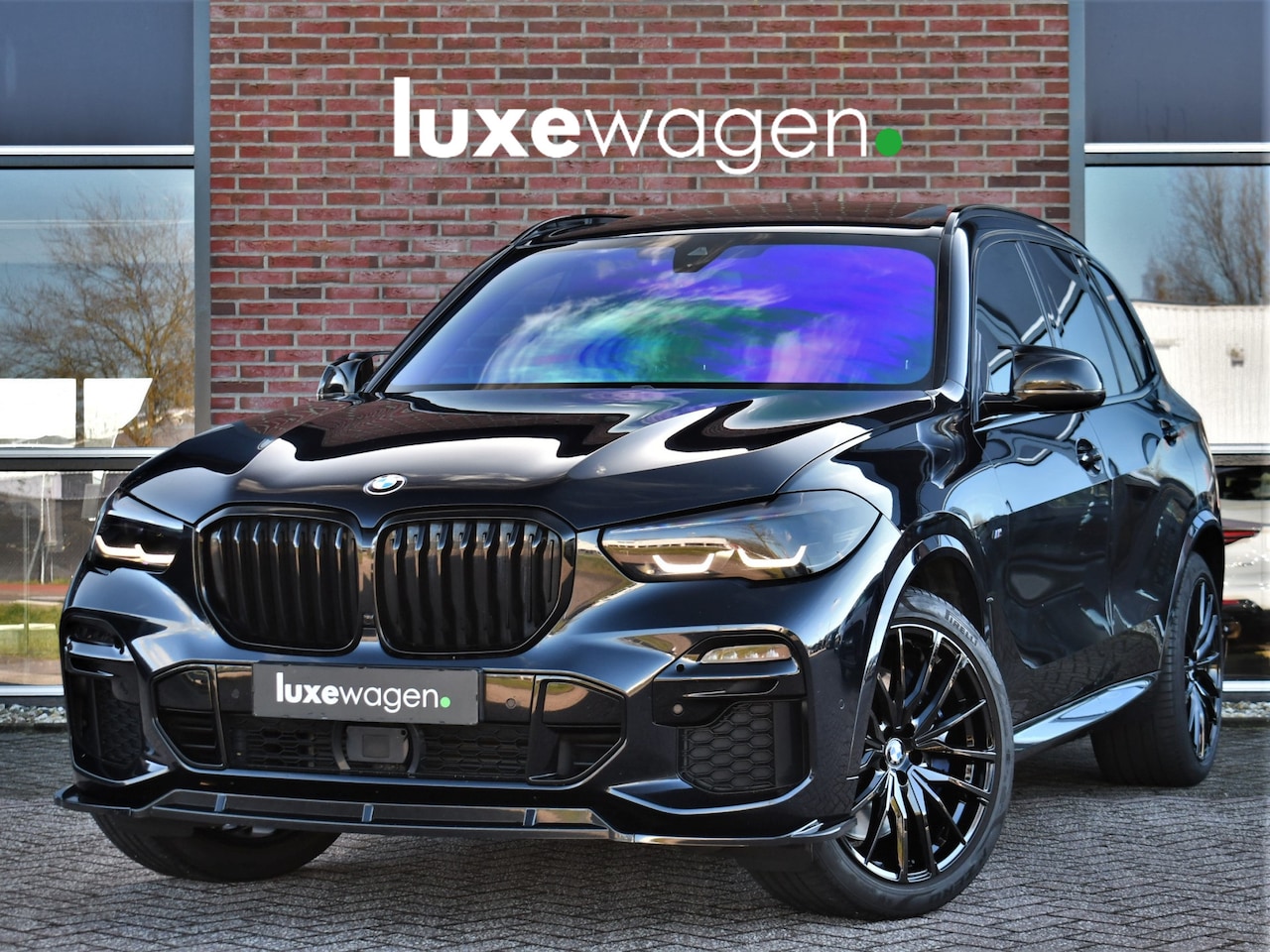 BMW X5 - xDrive30d M-Sport Skylounge Comf-seat H/K Trekh HUD - AutoWereld.nl