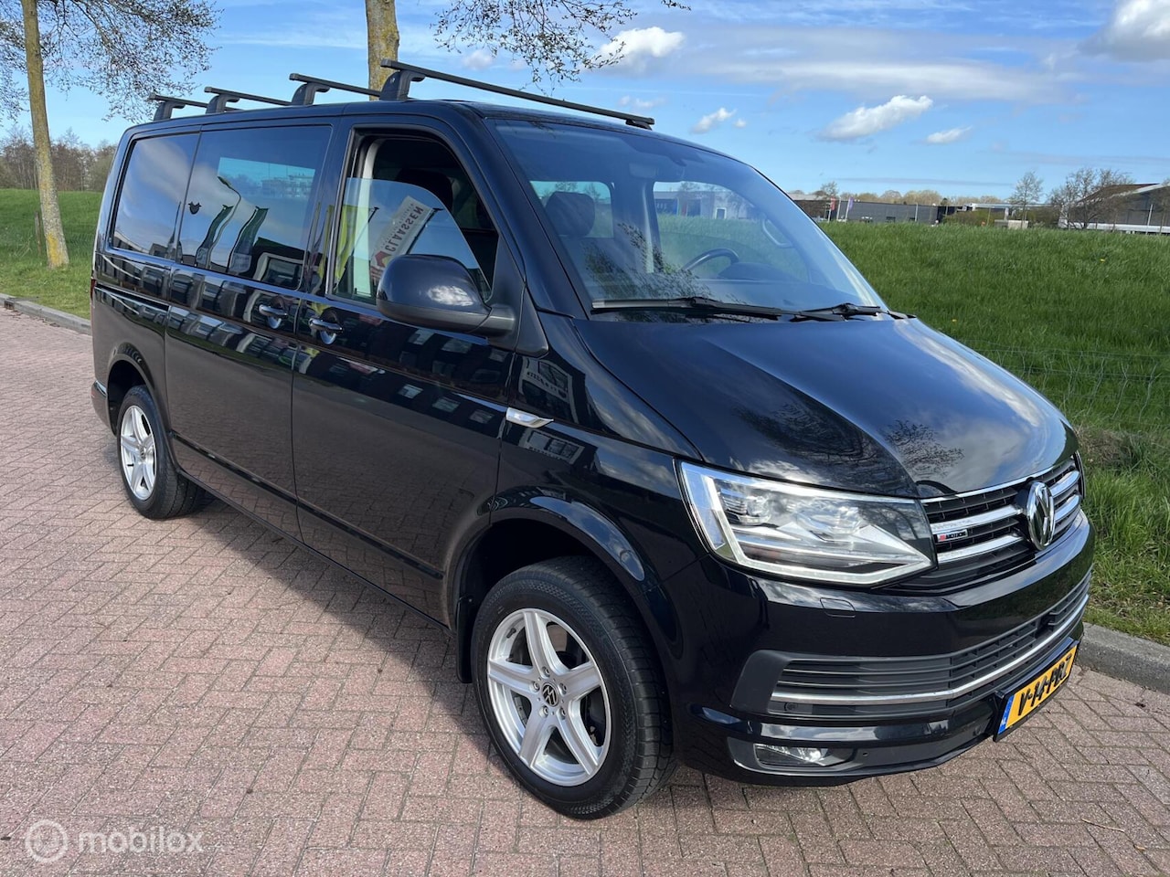 Volkswagen Transporter - Benzine 2.0 TSI 200pk 4Motion Automaat - AutoWereld.nl