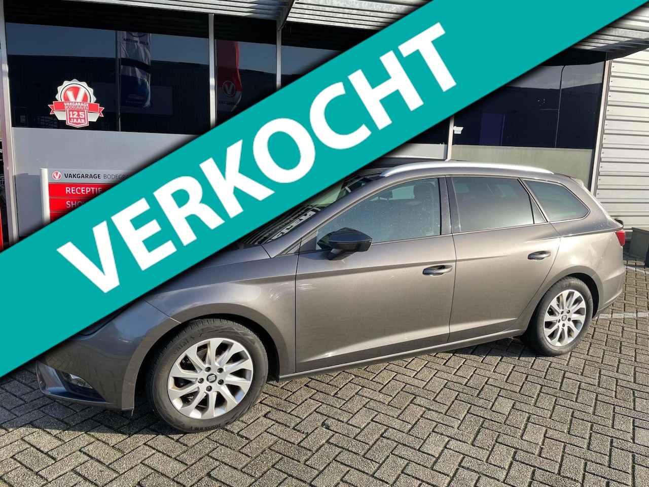 SEAT Leon ST - 1.0 EcoTSI Style Connect / camera / navigatie - AutoWereld.nl