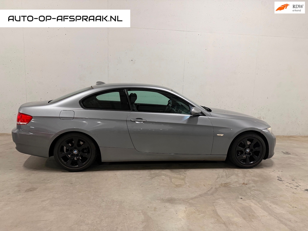 BMW 3-serie Coupé - 320i High Executive Leer Navi Cruise Clima - AutoWereld.nl