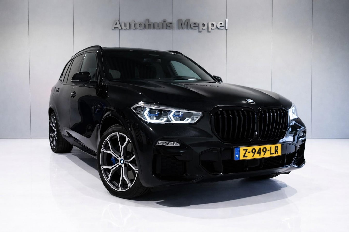 BMW X5 - xDrive45e M-Sport| Laser | Trekhaak | SkayL.Pano| Head-Up | Soft-Close | H/K Sound - AutoWereld.nl