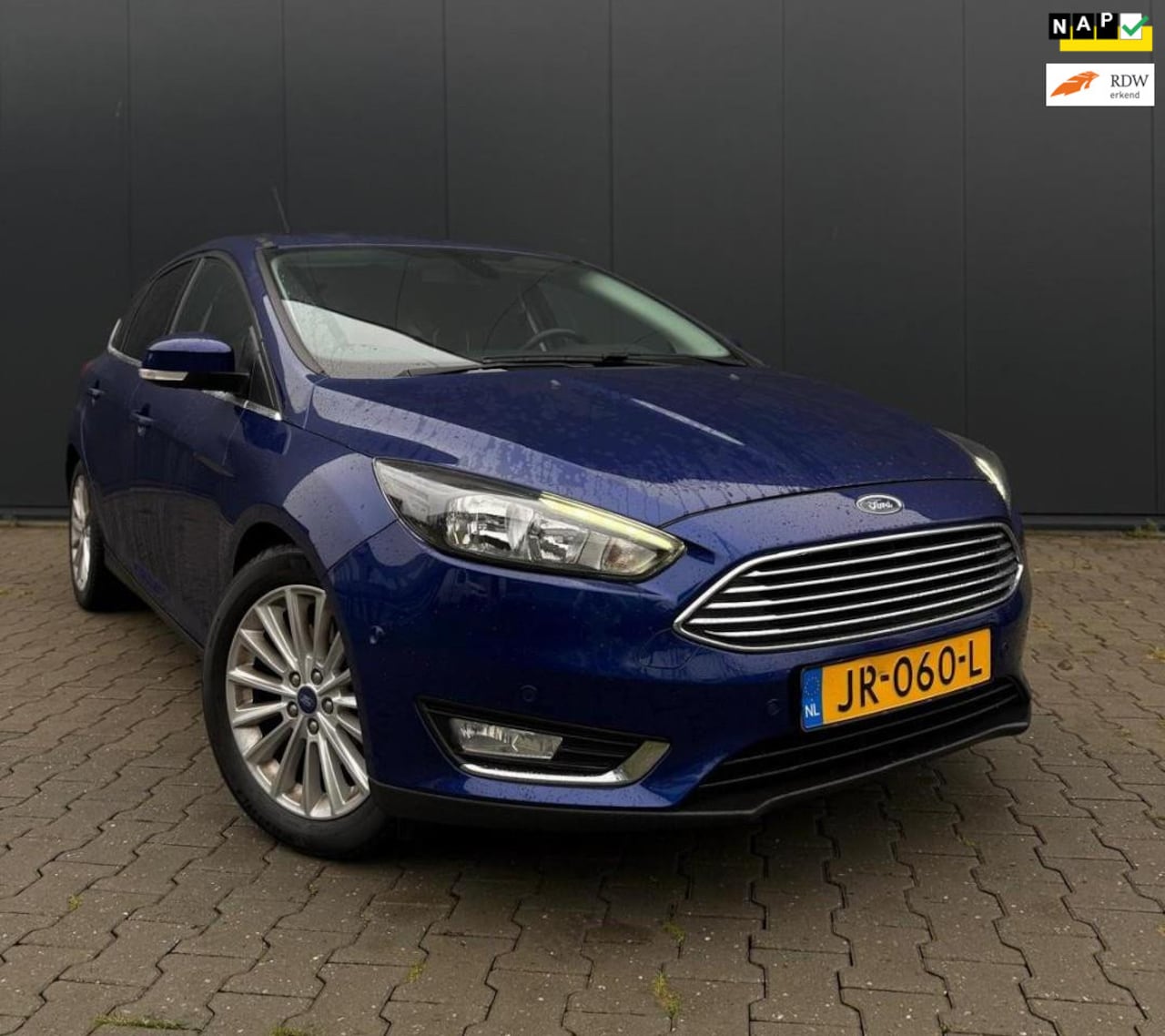 Ford Focus - 1.5 Titanium/1STE EIG/TOOP STAAT/ - AutoWereld.nl