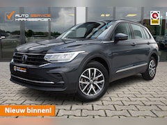 Volkswagen Tiguan - 1.4 TSI eHybrid Life | ACC | Trekhaak | Winter Pakket |
