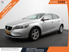 Volvo V40 - 1.5 T2 Automaat Momentum | Airco | Navigatie | Parkeersensoren | Lichtmetalen velgen | Blu