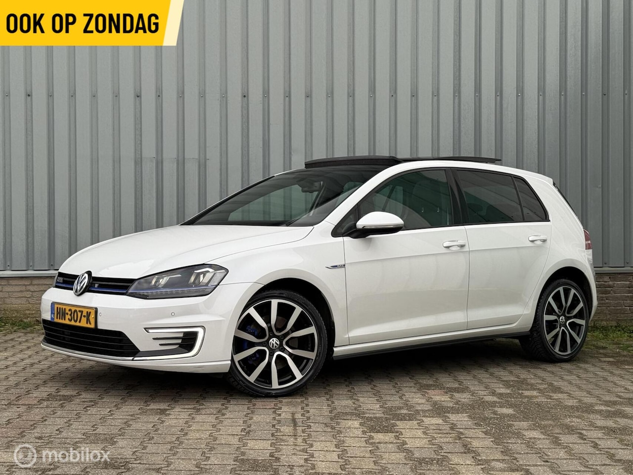 Volkswagen Golf - 1.4 TSI GTE | Plug-In | Carplay | LED - AutoWereld.nl