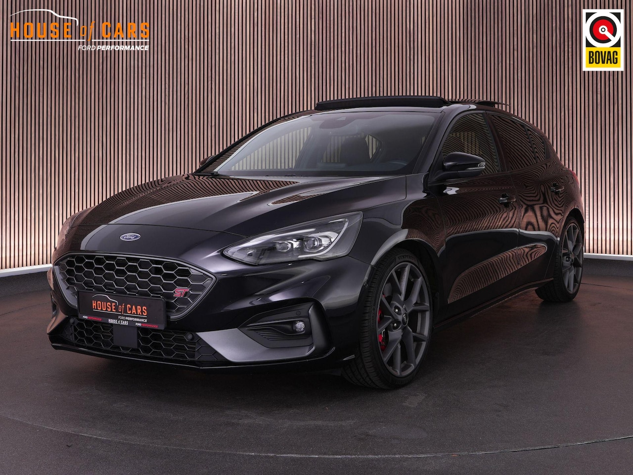 Ford Focus - ST-3 2.3 280pk PERFORMANCE PACK |sper diff|launch control|Ford dealer onderhouden|panorama - AutoWereld.nl