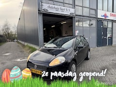 Fiat Grande Punto - 1.4 Active Airco 5 deuren Nieuwe APK NAP Rapport
