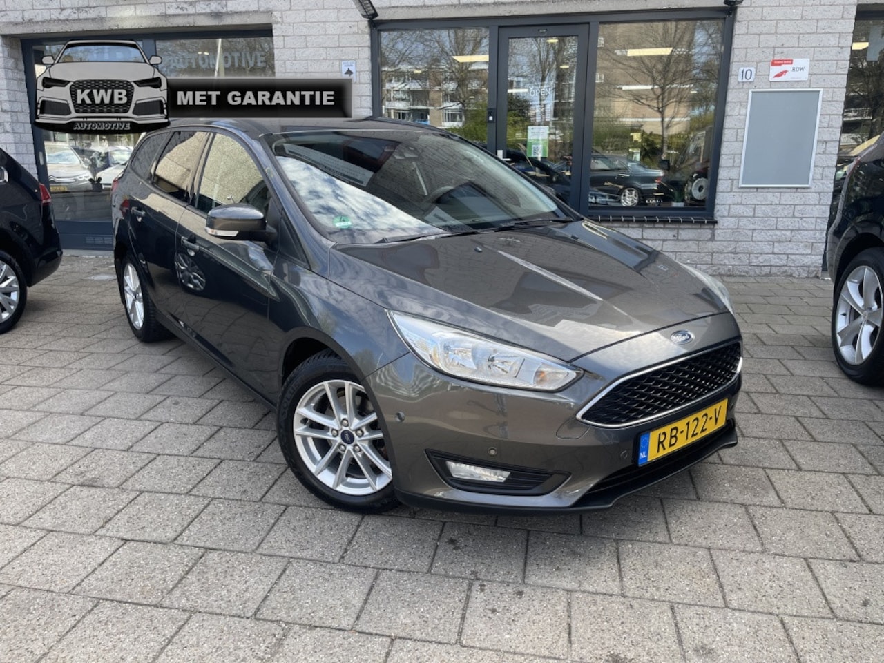 Ford Focus Wagon - 1.0 Titanium Edition Navi Clima NW Motor Apk - AutoWereld.nl