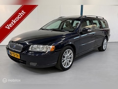 Volvo V70 - 2.5T Edition Sport NL-AUTO / SCHUIFDAK / AUTOMAAT