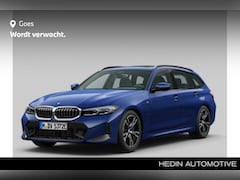 BMW 3-serie Touring - 330e | Comfort Access | Trekhaak met elektrisch wegklapbare kogel | Glazen panoramadak | E