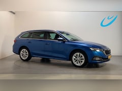 Skoda Octavia Combi - 1.0 e-TSI DSG Business Edition Parkeersensoren Navigatie DAB+ App-Connect