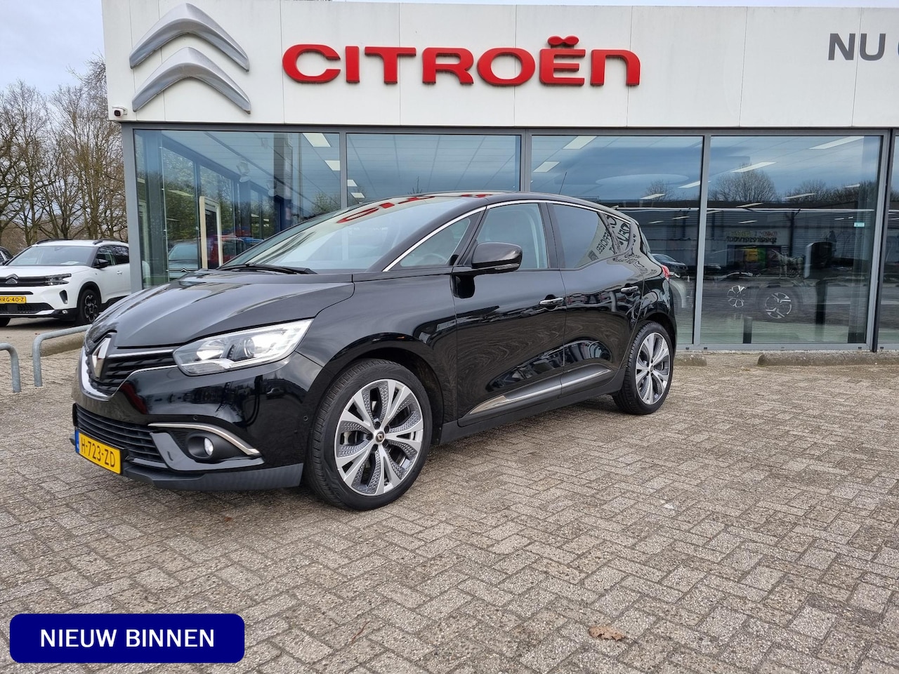 Renault Scénic - 1.3 TCe Intens CLIMATE/CRUISE/CAMERA/NAVIGATIE - AutoWereld.nl