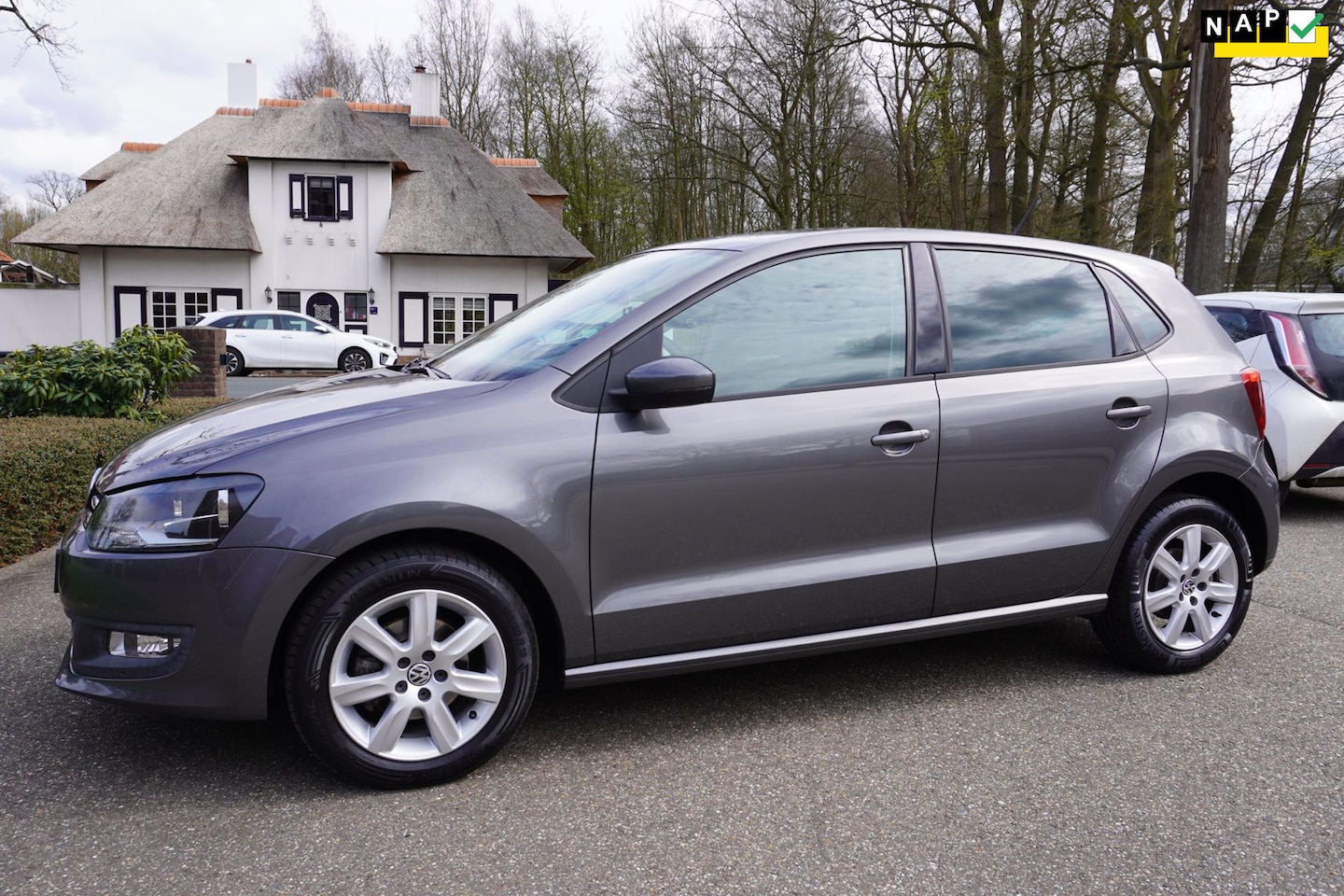 Volkswagen Polo - 1.2 TSI Highline Dsg Clima Cruise Pdc Lm Velgen - AutoWereld.nl