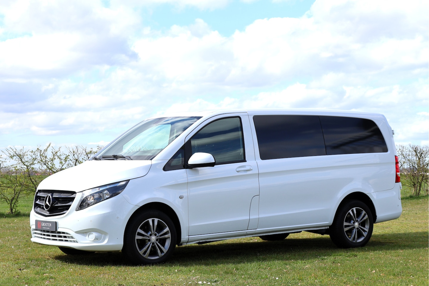 Mercedes-Benz Vito - 114 CDI Lang - 3 pers - Airco - Camera - Navi - AutoWereld.nl