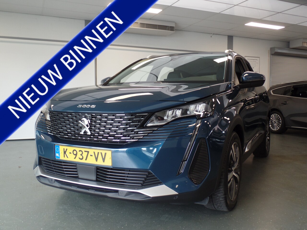 Peugeot 3008 - 1.2 PureTech Blue Lease Allure 130pk automaat, Navigatie, Achteruitrijcamera, Elek achterk - AutoWereld.nl