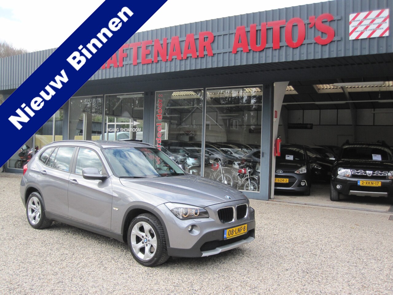 BMW X1 - sDrive18i Executive AUTOMAAT met trekhaak apk 28-02-2027 - AutoWereld.nl