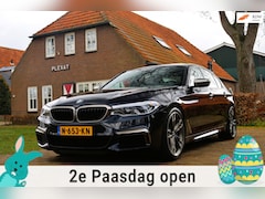 BMW 5-serie - M550i xDrive High Executive Aut. | Schuif-Kanteldak | Dealeronderhouden | Soft-Close | Nap