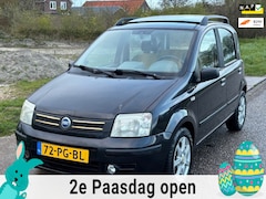 Fiat Panda - 1.2 Class Stuurbekrachtiging Audio/CD Electric pakket Dakrails Electr. Schuif-/kanteldak L