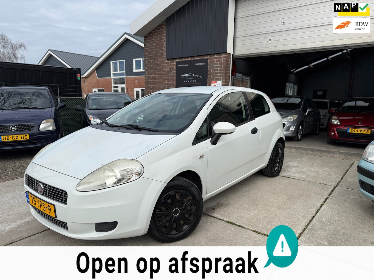Fiat Grande Punto - 1.2 Active |NEW APK|1 EIGN|NAP KM|AIRCO|TREKHAAK|ELECT RAMEN|CENTR DEUREN|2SLEUTELS|BOEKJE - AutoWereld.nl