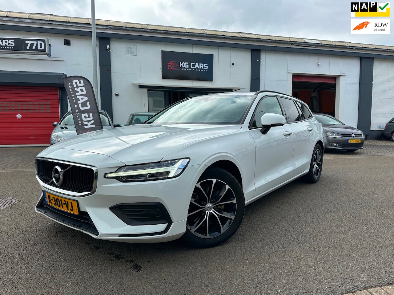 Volvo V60 - 2.0 B3 Momentum Advantage 2.0 B3 Momentum Advantage - AutoWereld.nl