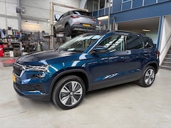 Skoda Karoq - 1.5 TSI ACT 150pk DSG-7 Business Edition Plus | Schuif- Kanteldak | Apple carplay / Androi