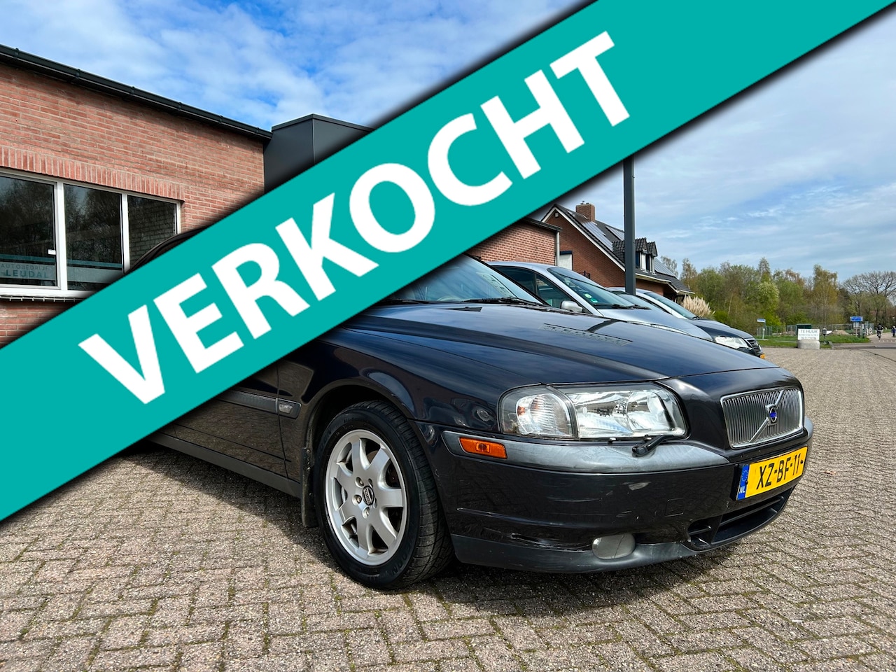 Volvo S80 - 2.4 Comfort // APK 23-5-2027 !! // Automaat - AutoWereld.nl