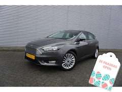 Ford Focus - 1.0 Titanium Edition 1e Eigenaar / Navi / Climate controle / Cruise / Lm velgen