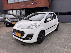 Peugeot 107 - 1.0 5DRS AIRCO CARPLAY LED ORIG NL NAP