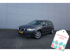 Volvo V50 - 2.0 Edition II Airco / Cruise / Parkeers. / Elektr. ramen /Trekhaak / Lm velgen / NAP