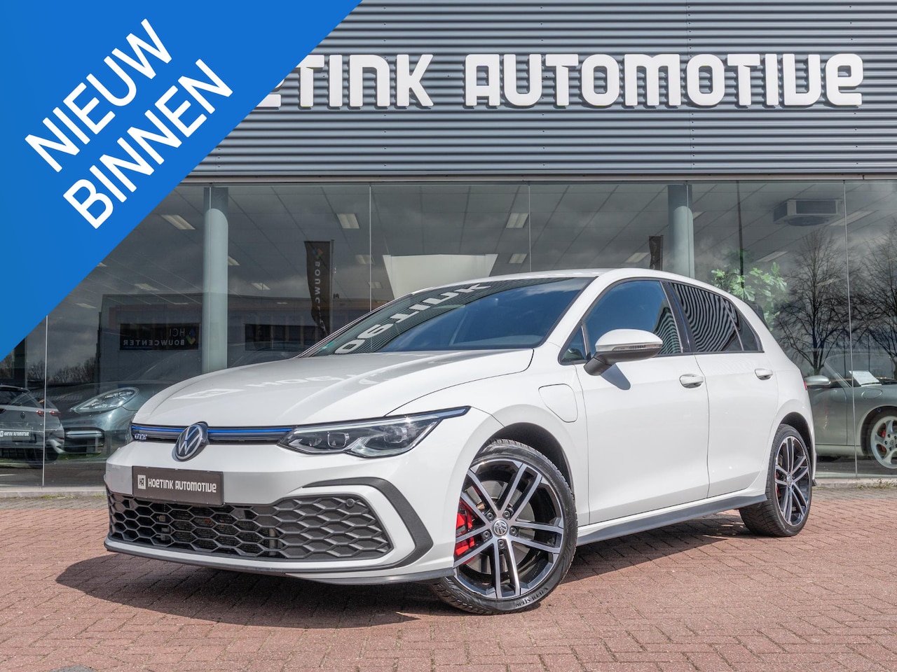 Volkswagen Golf - 1.4 eHybrid GTE | ACC | Stuurverwarming | Apple CarPlay & Android Auto - AutoWereld.nl