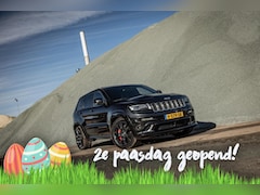 Jeep Grand Cherokee - 6.4 V8 SRT Grijs Kenteken - LPG/G3 - Pano - Leder - Xenon
