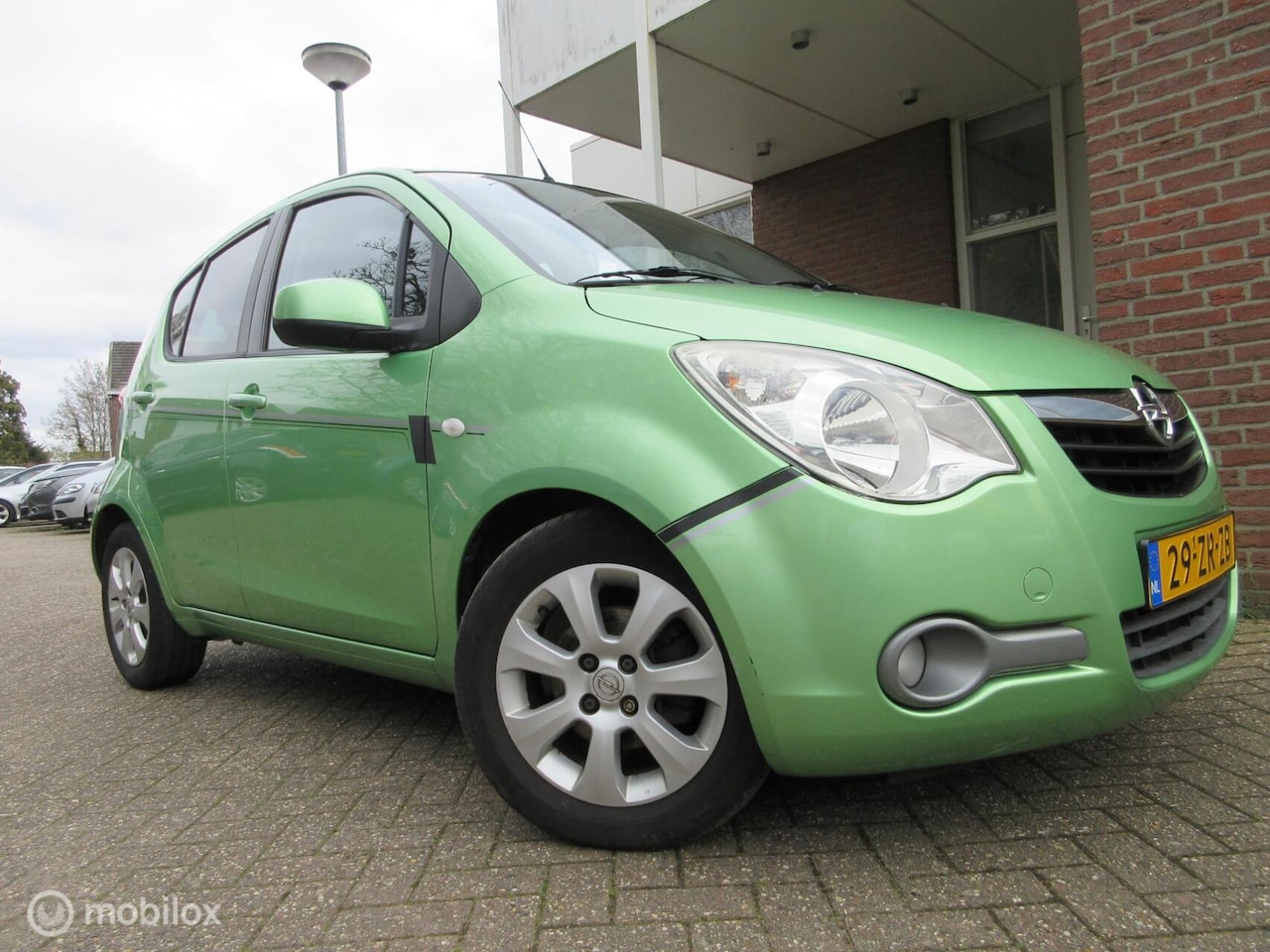 Opel Agila - 1.2 Enjoy / 69693 KM NAP / Airco / MPV - AutoWereld.nl