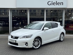 Lexus CT 200h - | Parelmoer wit, Parkeersensoren voor + achter, Stoelverwarming, Climate control, Cruise c