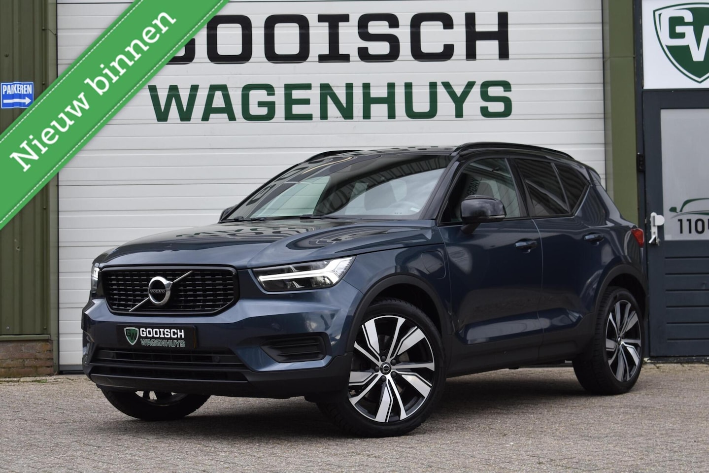 Volvo XC40 - 1.5 T5 Recharge R-Design | Camera | Stoel/Stuurverwarming |1800kg Trekvermogen | - AutoWereld.nl