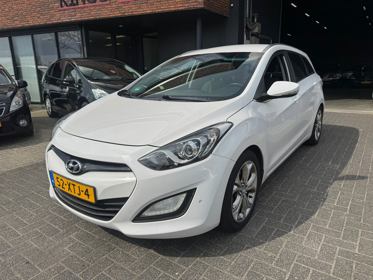 Hyundai i30 Wagon - 1.6 GDI Business CLIMA CRUISE TREKHAAK ONDERHOUDSBOEKJE ORIG NL NAP - AutoWereld.nl
