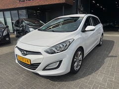 Hyundai i30 Wagon - 1.6 GDI Business CLIMA CRUISE TREKHAAK ONDERHOUDSBOEKJE ORIG NL NAP