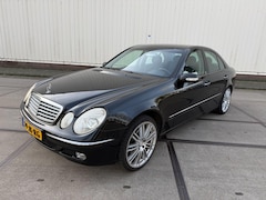 Mercedes-Benz E-klasse - 240 Avantgarde leest advertentie