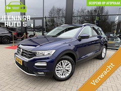 Volkswagen T-Roc - 1.5 TSI Style|Trekhaak|ACC|Navi|Clima