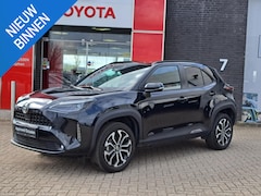 Toyota Yaris Cross - 1.5 Hybrid 115 First Edition STUUR EN STOELVERWARMING ADAPTIVE CRUISE CAMERA APPLE CAR PLA