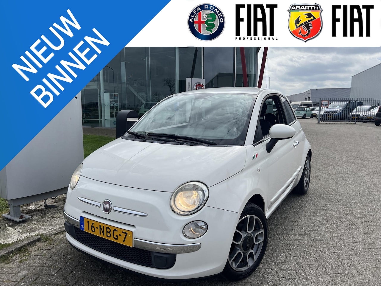 Fiat 500 - 1.2 Sport | Automaat | Airco | Lichtmetalen velgen - AutoWereld.nl