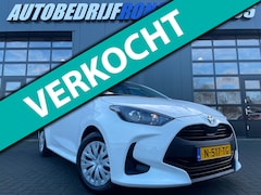 Toyota Yaris - 1.5 Hybrid Active NL.Auto/Automaat/Camera/Climatronic/1Ste Eigenaar/Dealer Onderhouden