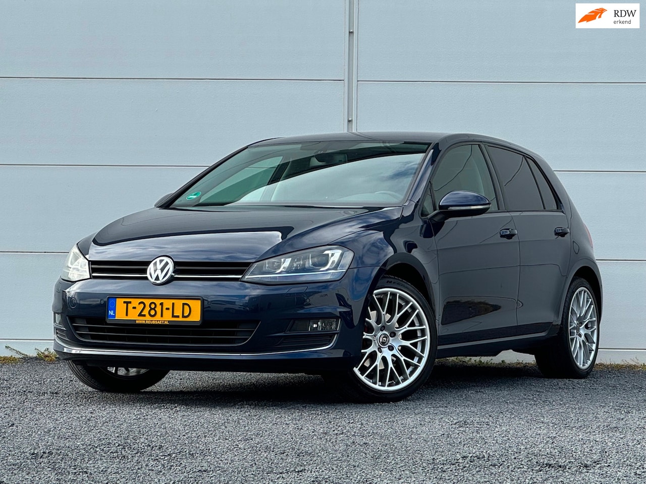 Volkswagen Golf - 1.4 TSI ACT Highline Navi Camera Stoelverwarming Standkachel Climate control Trekhaak - AutoWereld.nl