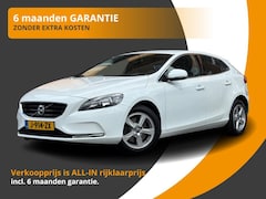 Volvo V40 - 1.6 T2 MOMENTUM NAVI/LMV