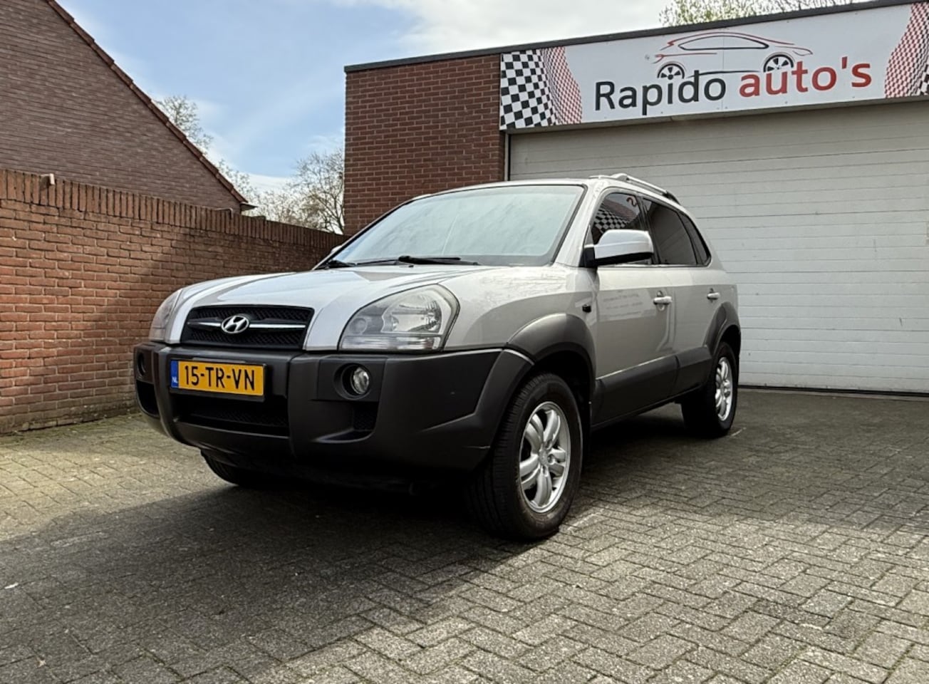Hyundai Tucson - 2.0I STYLE Nieuwe APK AIRCO NAP - AutoWereld.nl